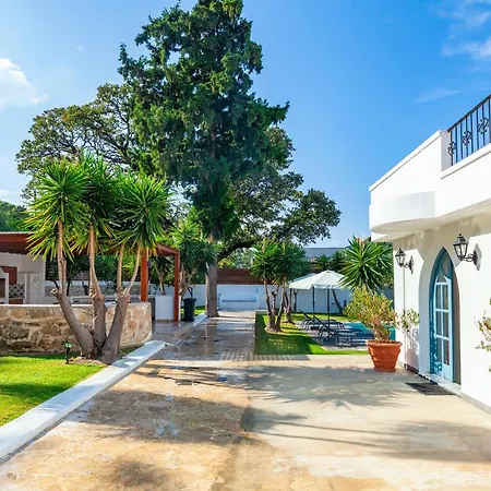 Vila Bella Foresta Ii