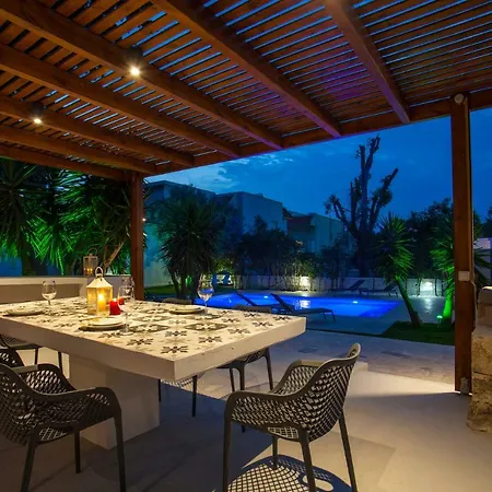 Vila Bella Foresta Ii