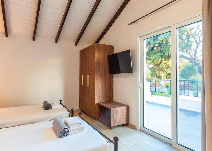 Bella Foresta Ii Villa