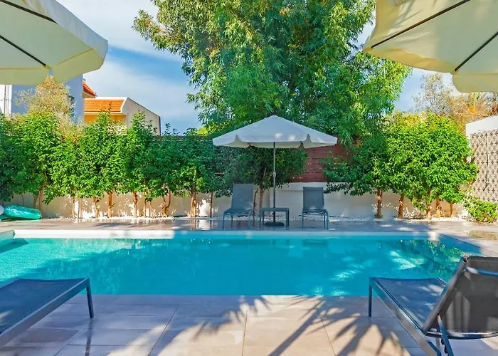 Bella Foresta Ii Villa